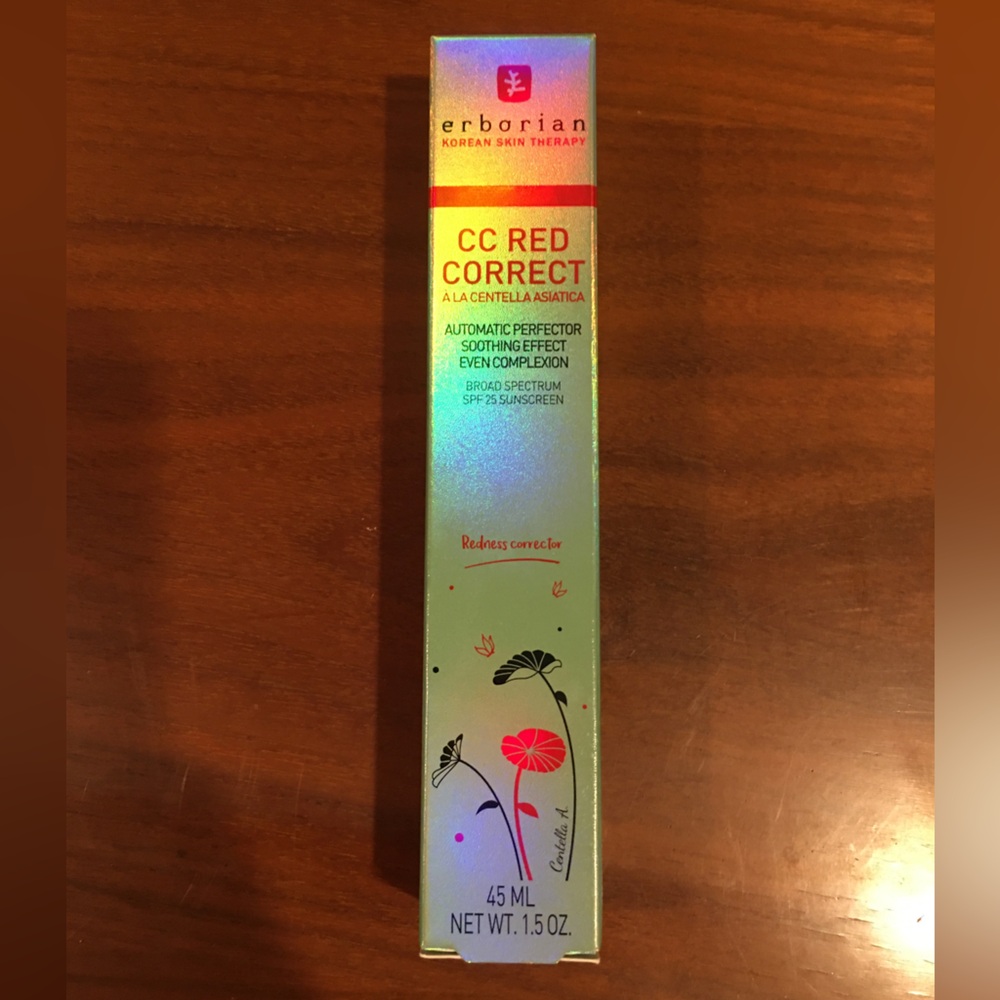 Erborian Redness Corrector CC Cream - Picture 2 of 8